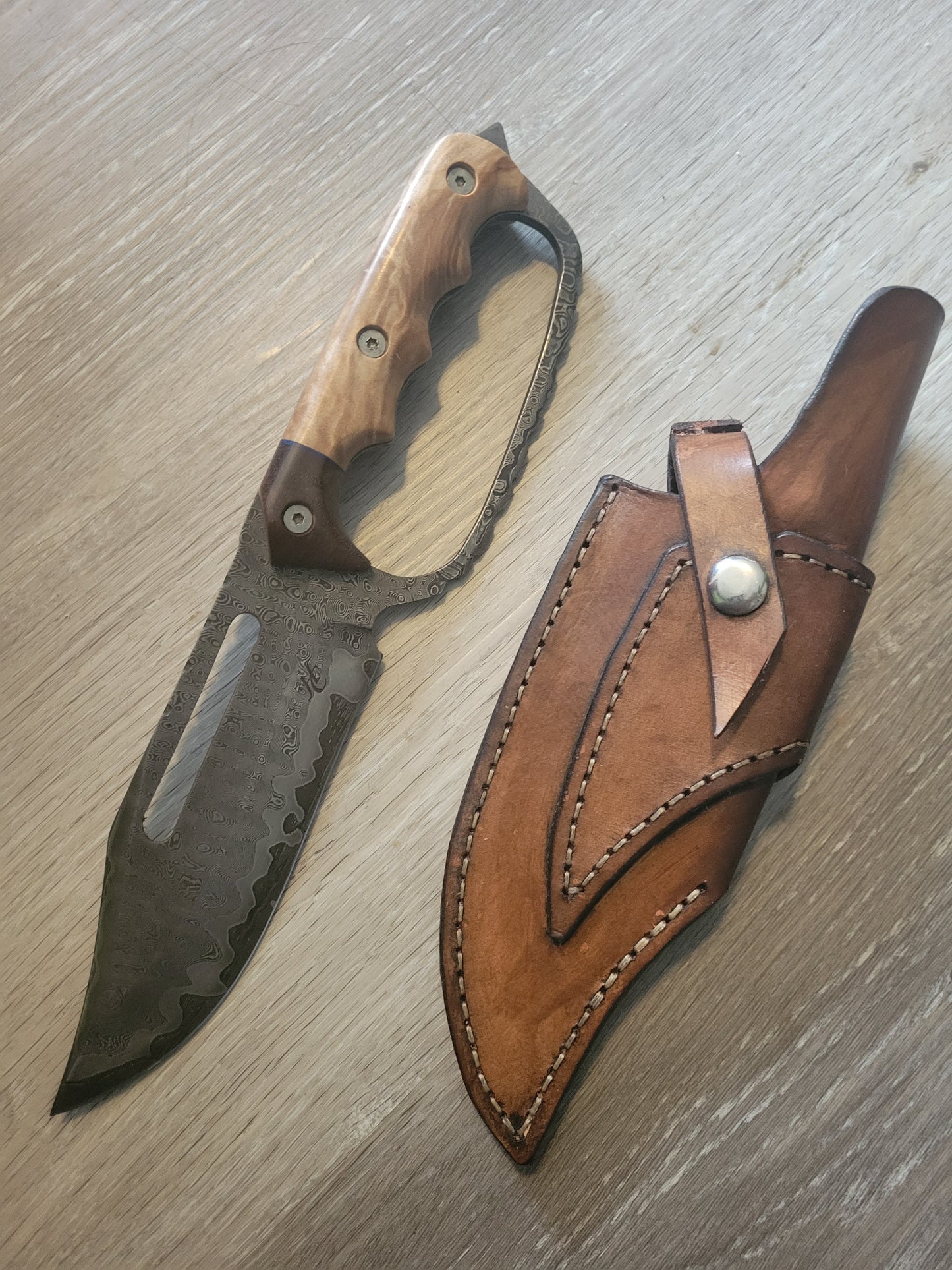 Full guard bear hunter