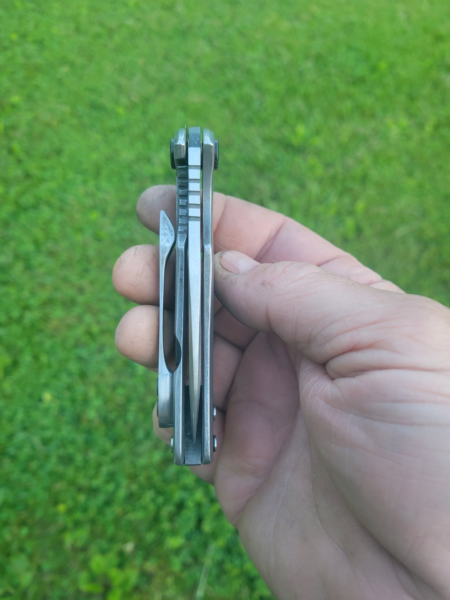 3" aeb-l stainless frame lock