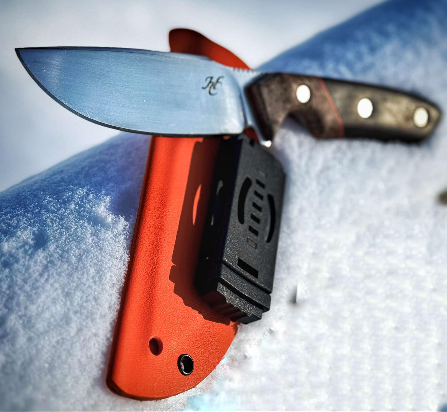 Aeb-l stanless hunter