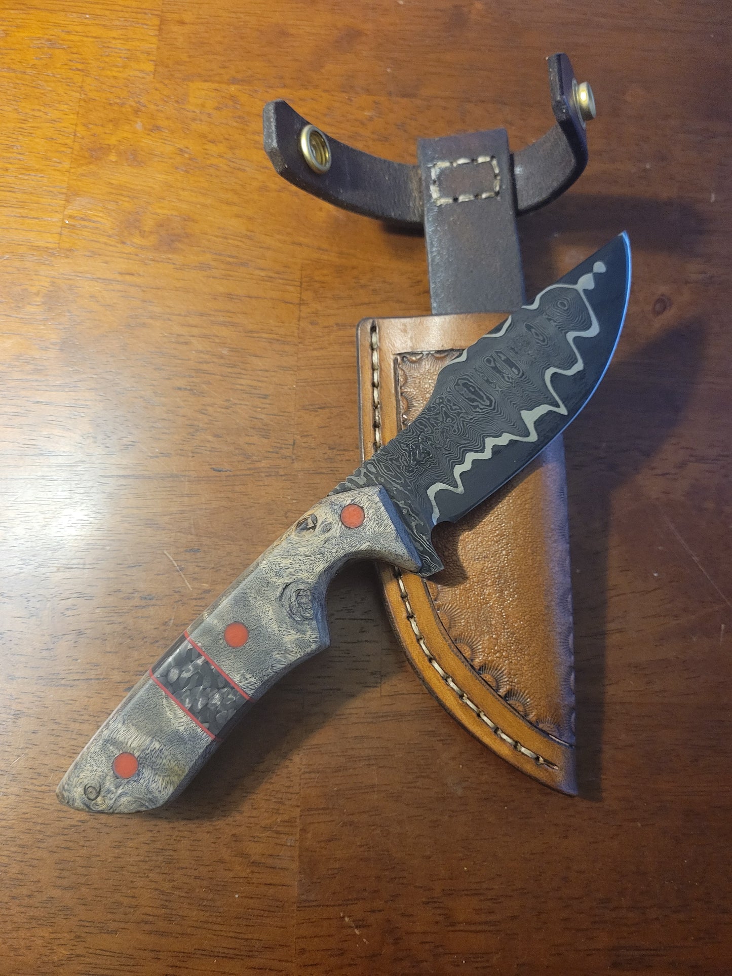 4" nickel damascus hunter