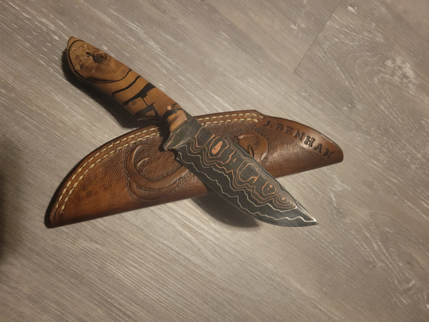 Copper and nickel damascus hunter