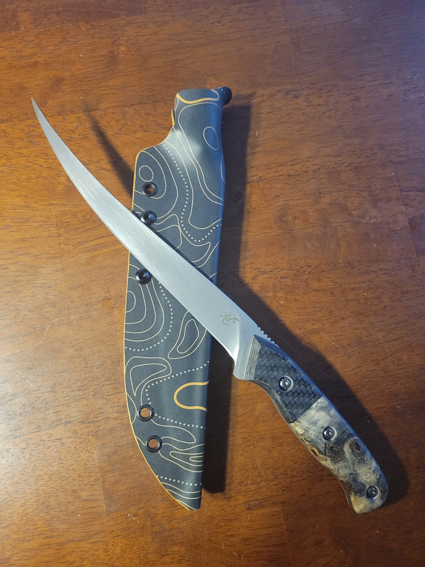 8" aeb-l stainless fillet