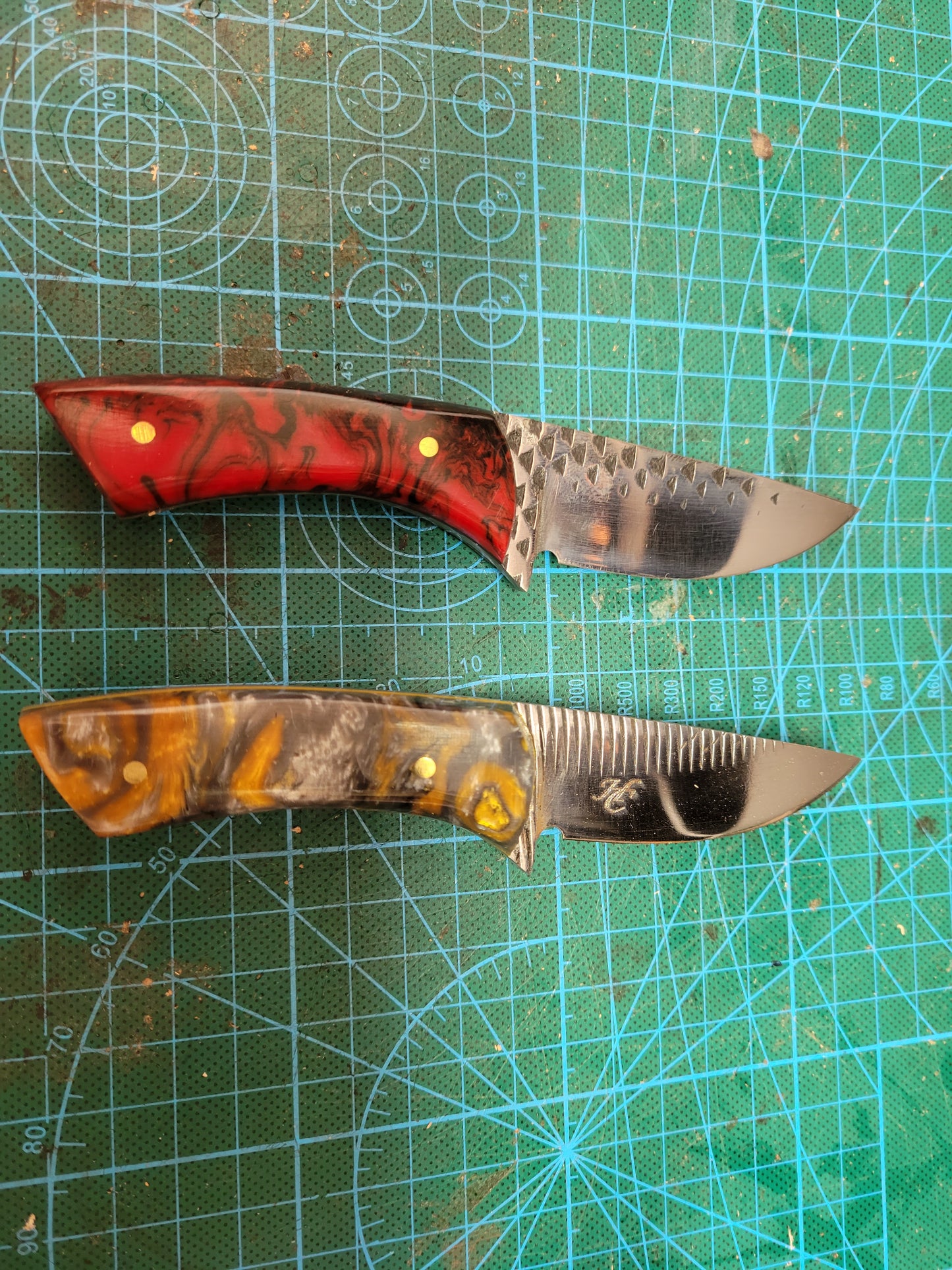 3" blade pocket skinner knife